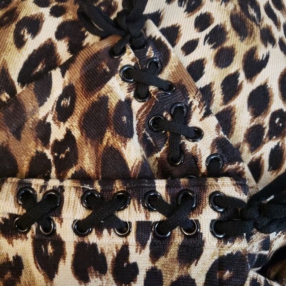 Silk Blend Womens Medium Knit Top Leopard Animal Print 3/4 Sleeve Lace Up Detail - Picture 5 of 7